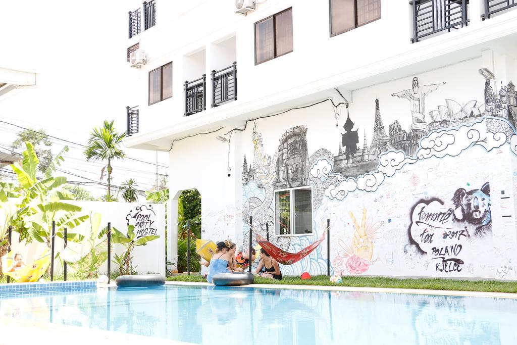 Pool Party Hostel Siem Reap Exterior foto